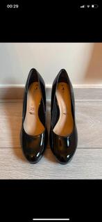 Tamaris pumps, Ophalen, Zo goed als nieuw, Zwart, Pumps