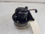 KACHEL VENTILATORMOTOR Seat Ibiza V (KJB) (01-2017/-), Auto-onderdelen, Gebruikt, Seat