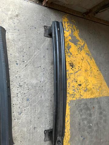 Achterbumperbalk beschikbaar voor biedingen