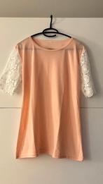 Zalmkleurige T-shirt met kanten mouwen, Kleding | Dames, T-shirts, Maat 46/48 (XL) of groter, Oranje, Ophalen of Verzenden, Zo goed als nieuw