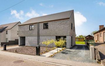 Huis te koop in Herzele, 3 slpks beschikbaar voor biedingen
