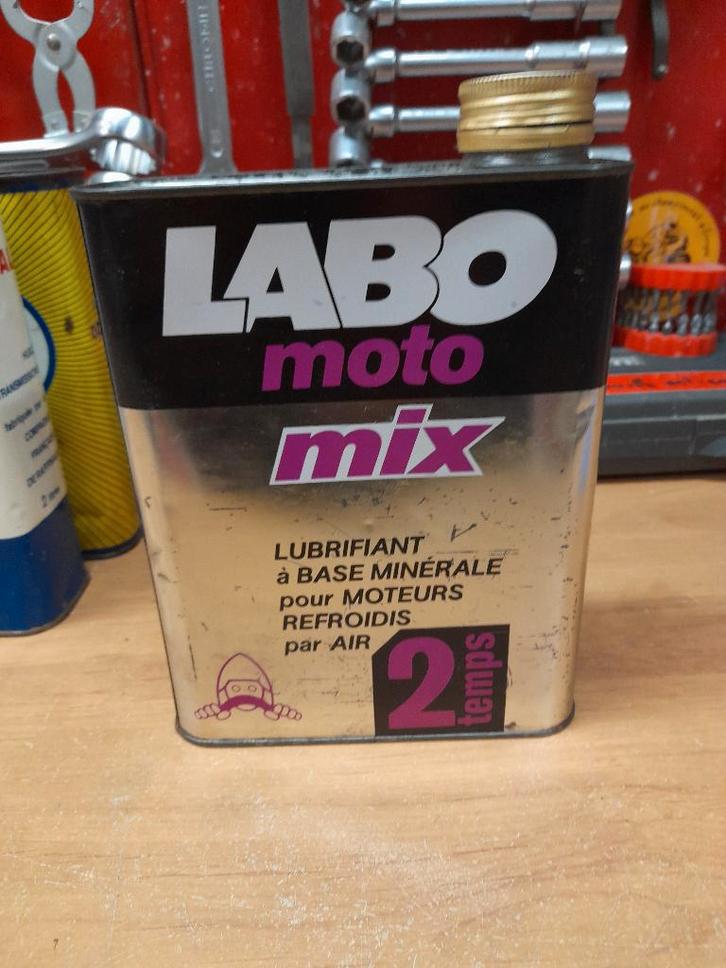 Oude vacuümoliekan labo moto mix 2-takt 2t, Verzamelen, Merken en Reclamevoorwerpen, Gebruikt, Overige typen, Ophalen of Verzenden