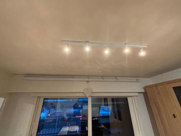 projectiescherm Elite Screens M150XWH2 beschikbaar voor biedingen