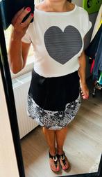Hartjes T-shirt Steps, Maat 38/40 (M), Wit, Ophalen of Verzenden, Zo goed als nieuw