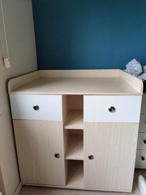 Table à langer, Kinderen en Baby's, Kinderkamer | Commodes en Kasten, Zo goed als nieuw, Ophalen