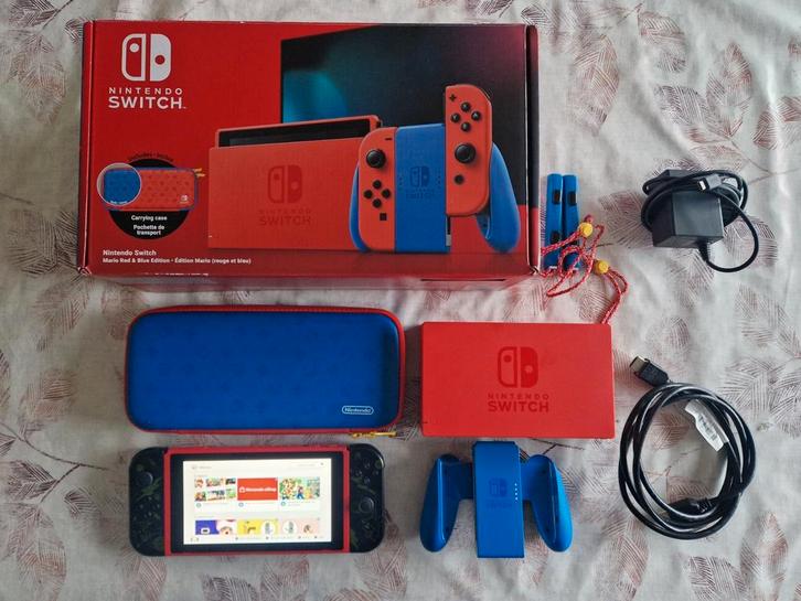 Nintendo Switch Mario Editie te koop., Games en Spelcomputers, Spelcomputers | Nintendo Switch, Zo goed als nieuw, Ophalen