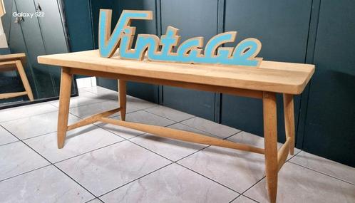 Vintage gezandstraalde massief eikenhouten woonkamertafel, Huis en Inrichting, Tafels | Sidetables, Zo goed als nieuw, Eikenhout