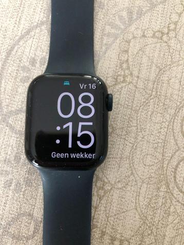 i watch 7 serie  apple beschikbaar voor biedingen