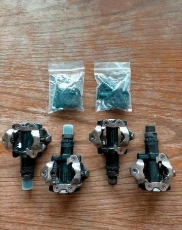 2  paar Shimano PD-M520 MTB Pedalen beschikbaar voor biedingen