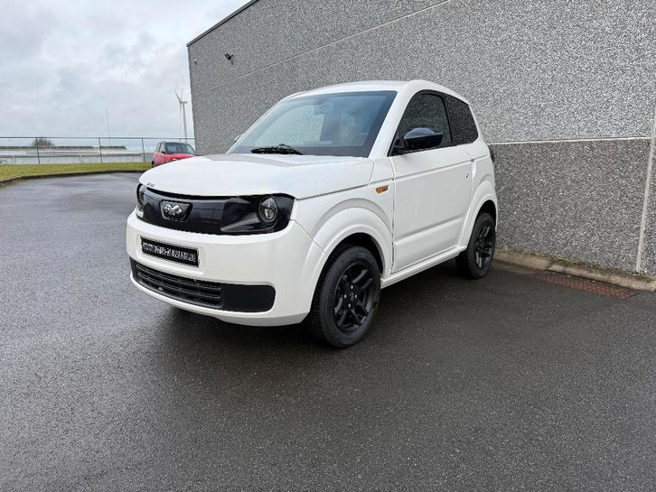 Ligier Myli Epic direction assistée, Carplay , électrique, Autos, Aixam, Entreprise, Achat, Électrique, Automatique, Blanc, Cuir