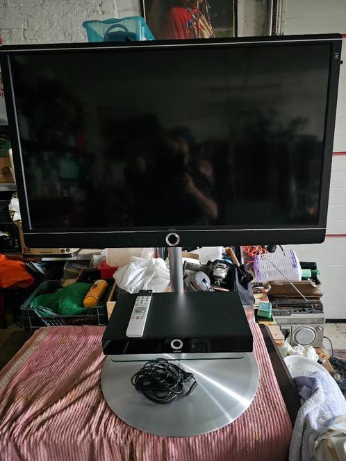 Tv loewe art 40 hotsell