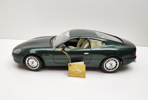 (3x) ASTON MARTIN DB7 Coupé Sport 1/18 GUILOY Neuve (+Boite), Hobby en Vrije tijd, Modelauto's | 1:18, Nieuw, Auto, MiniChamps