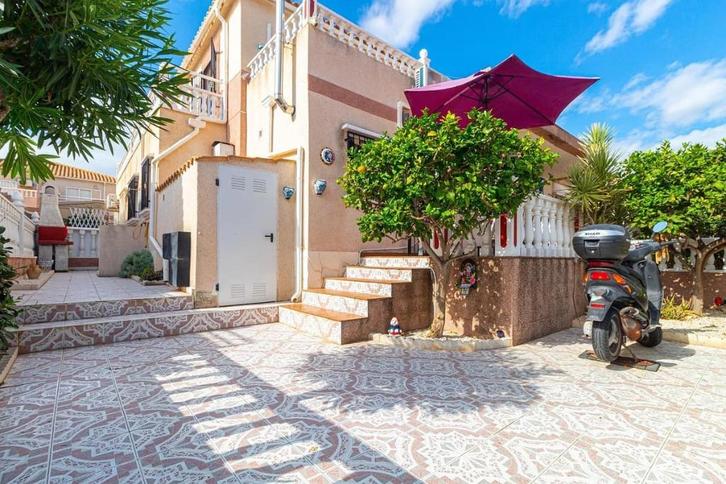 Mediterrane hoekwoning in Cabo Roig, Immo, Buitenland, Spanje, Woonhuis, Overige