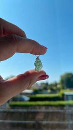 Moldaviet hangertje 925 zilver - 1,13gr laatste stuk, Handtassen en Accessoires, Edelstenen, Ophalen, Nieuw