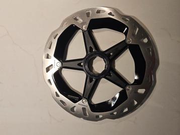 Shimano MT900 remschijf 180mm beschikbaar voor biedingen