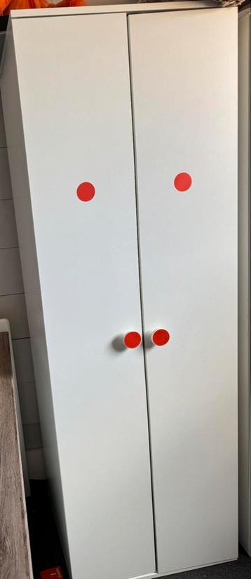 Ikea Kinder Kledingkast beschikbaar voor biedingen