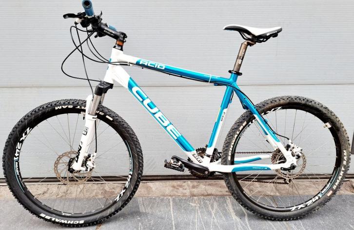 2 vélos VTT CUBE état nickel prix400 par pièce 0489813734, Fietsen en Brommers, Fietsen | Mountainbikes en ATB, Zo goed als nieuw