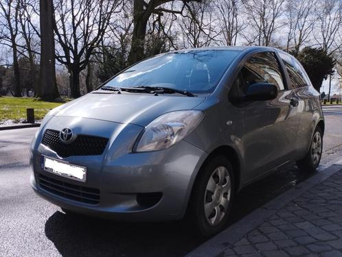 Yaris – Benzine – 90.000 km – 2de eigenaar – Alles Tiptop, Auto's, Toyota, Particulier, Yaris, ABS, Airbags, Centrale vergrendeling