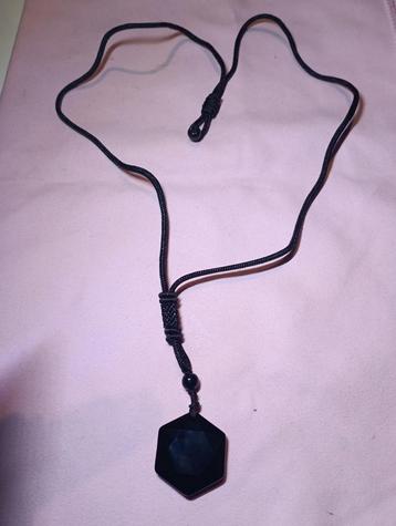 Nouveau pendentif en obsidienne noire, Enlèvement ou Envoi, Neuf