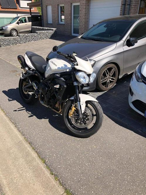 Moto Triumph streettriple 675 R, Motos, Motos | Triumph, Particulier, Enlèvement