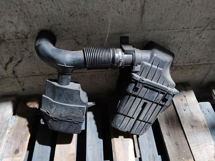 Compleet luchtfilterhuis partner en berlingo, Auto-onderdelen, Filters, Peugeot, Gebruikt, Ophalen of Verzenden