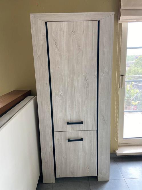 Kast - dressoir - tafel, Huis en Inrichting, Kasten | Buffetkasten, Ophalen
