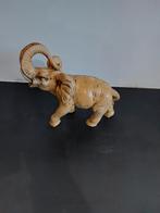 Sculpture d éléphant, Enlèvement ou Envoi