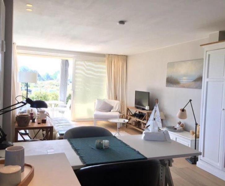 Studio à louer à la mer, Vakantie, Vakantiehuizen | België, Overige typen, Overige, Aan zee, Eigenaar, Afwasmachine, Huisdier toegestaan