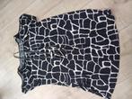 Kleedje zwart/wit met open schouders XXL, Kleding | Dames, Grote Maten, Ophalen of Verzenden, Zo goed als nieuw, Wit