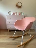 Retro design schommelstoel roze, Huis en Inrichting, Ophalen, Zo goed als nieuw, Hout