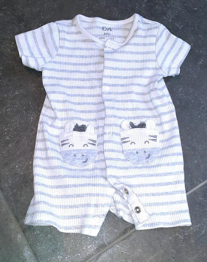 Baby kleding boxpakje zebra C&A 62, Kinderen en Baby's, Babykleding | Maat 62, Zo goed als nieuw, Jongetje of Meisje, Pakje, Verzenden