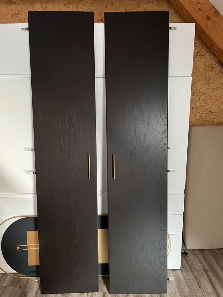 Tekoop 2 zwarte Ikea pax kast deuren, Huis en Inrichting, Woonaccessoires | Kamerschermen, Zo goed als nieuw, Ophalen