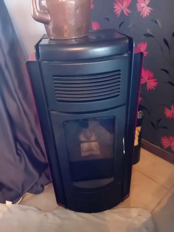 poêle à pellets MCZ 8,7KW, Huis en Inrichting, Kachels, Gebruikt, Vrijstaand, Pelletkachel, Overige brandstoffen, Ophalen
