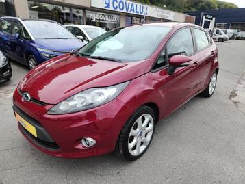 Ford Fiesta essence euro56 avec 112000 km garantie "moto46" beschikbaar voor biedingen