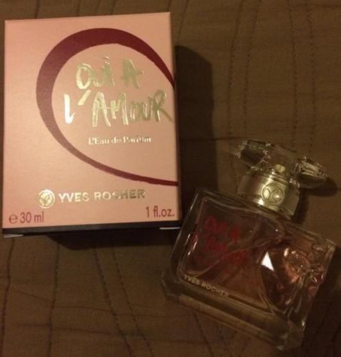 Yves Rocher Eau de Parfum Yes to Love 30 NIEUW!, Handtassen en Accessoires, Uiterlijk | Parfum, Nieuw, Ophalen of Verzenden