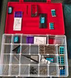 Naaiset met naalden, rijgnaalden en drukknoppen, Hobby en Vrije tijd, Ophalen of Verzenden, Nieuw, Garen of Naald(en)