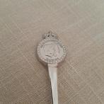 Theelepeltje Willem-Alexander-Beatrix- 30 april 2013., Enlèvement ou Envoi, Pin ou (petite) Cuillère