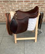 Springzadel 17,5 inch met toebehoren, Animaux & Accessoires, Chevaux & Poneys | Étalons & Juments poulinières