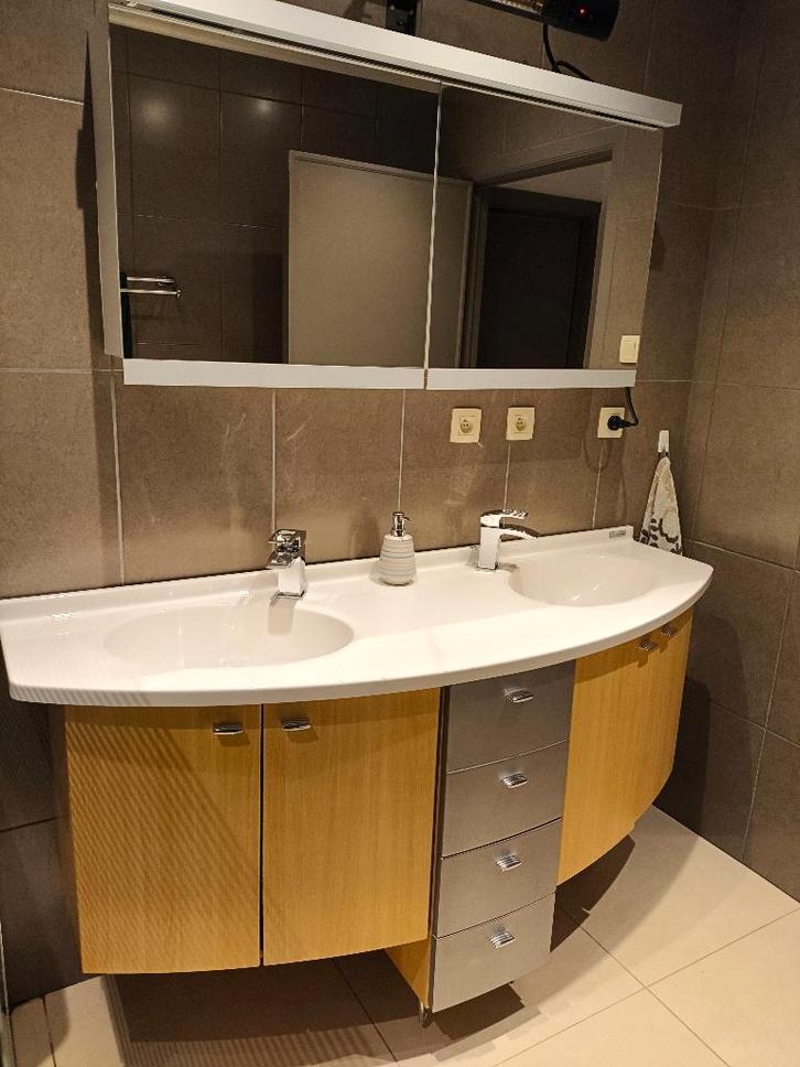 Badkamermeubel "Detremmerie" + Spiegelkast, Huis en Inrichting, Badkamer | Badkamermeubels, Zo goed als nieuw, Wasbak of Wastafel