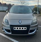 Renault MEGANESCENIC 1.5 DCI €4 2010 282000km 1750€, Auto's, Stof, Zwart, Beige, 5 deurs