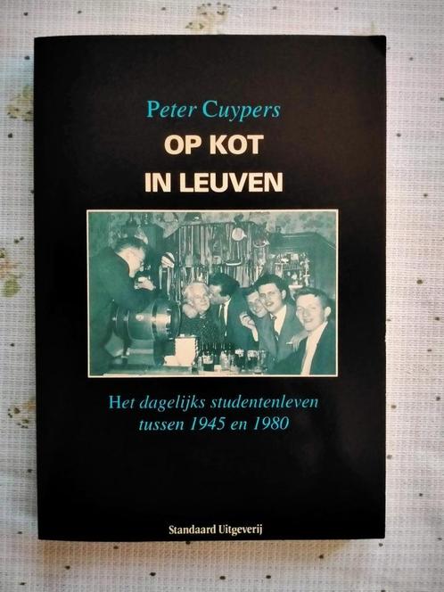 Op kot in Leuven tussen 1945 en 1980, Livres, Histoire & Politique, Enlèvement ou Envoi