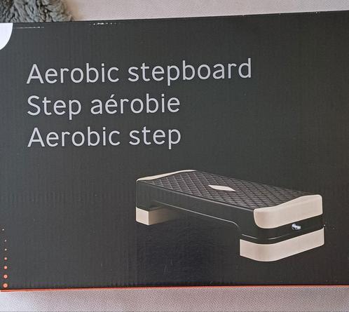 Aerobic Stepboard -Balancebord -Gloednieuw, Sport en Fitness, Fitnessmaterialen, Nieuw, Balansbord, Ophalen of Verzenden