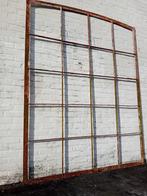 Fenêtres d'écurie anciennes en fer forgé, Enlèvement