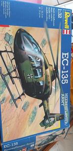 Modelbouw Revell Ec-135  04465, Hobby en Vrije tijd, Modelbouw | Vliegtuigen en Helikopters, Revell, Ophalen of Verzenden, Zo goed als nieuw