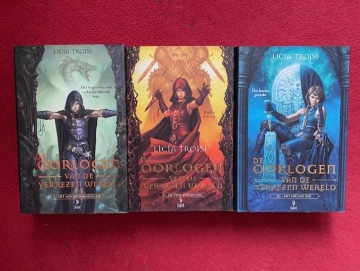 LICIA TROISI DE OORLOGEN VAN DE VERREZEN WERELD DE COMPLETE, Boeken, Fantasy, Ophalen of Verzenden
