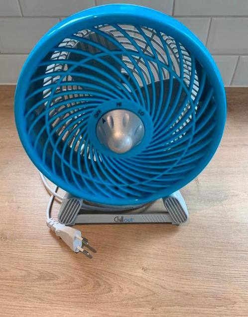 💠➡️ Honeywell Chillout tafelventilator in blauw en zilver, Fietsen en Brommers, Fietsen | Oldtimers, Ophalen