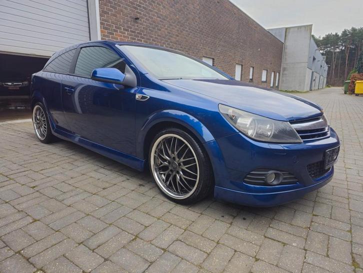 Sportieve Astra opc look, Autos, Opel, Particulier, Astra, ABS, Airbags, Alarme, Bluetooth, Ordinateur de bord, Verrouillage central