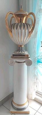 Socle et vase en porcelaine italienne adriano tolio (tria), Antiquités & Art, Enlèvement