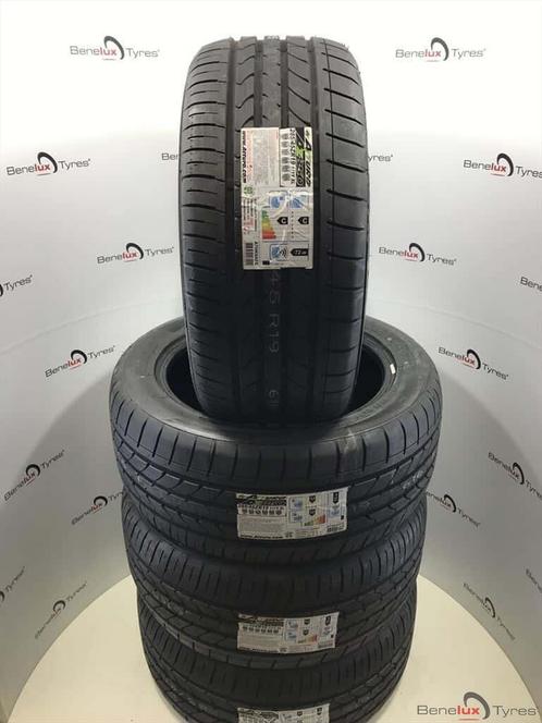 285/45ZR19 Att 285/45R19 285/45 ZR19 R19 285/45/19 BMW X5 X6, Auto-onderdelen, Banden en Velgen, Band(en), Zomerbanden, 19 inch