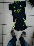vareuse Real Madrid 6 8 ans, Enfants & Bébés, Vêtements enfant | Taille 140, Enlèvement ou Envoi, Comme neuf